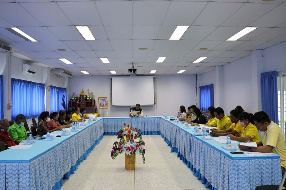 ประชุมคณะกรรมการผู้บริหารชมรมผู้สูงอายุเทศบาลตำบลจระเข้หิน(สรุปยอดสิ้นปี)