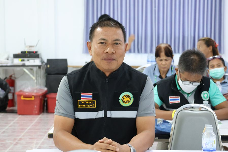 วมพิธีลงนามข้อตกลง(MOU) โครงการประชุมเชิงปฎิบัติการ เรื่องการเฝ้าระวังความปลอดภัยด้านยาเชิงรุกในชุมชน