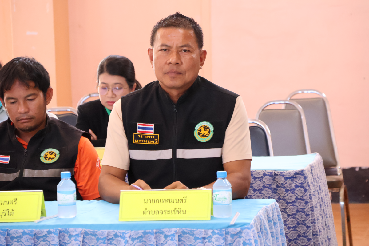 การประชุมหัวหน้าส่วนราชการและคณะกรรมการบริหารงานอำเภอครบุรี ครั้งที่ 6/2567