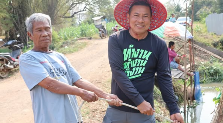 กำจัดผักตบชวา เพื่อคลองสวย น้ำใส และสร้างทัศนีย์ภาพที่ดีให้แก่ชุมชนเทศบาลตำบลจระเข้หิน 