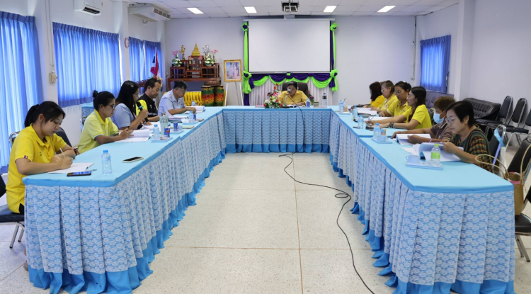 ประชุมเพื่อพิจรณาอนุมัติแผนการดูแลรายบุคคลและค่าใช้จ่ายตามแผนการดูแลรายบุคคลสำหรับผู้สูงอายุที่มีภาวะพึ่งพิง ปี พ.ศ. 2568