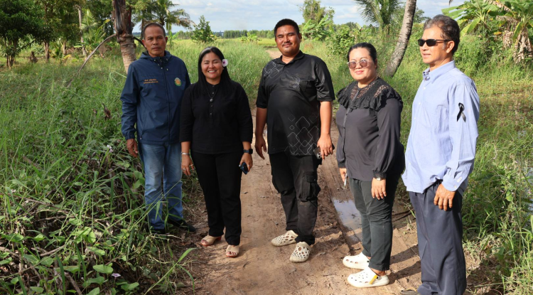 ลงพื้นที่สำรวจวัชพืชในคลองโบสถ์บ้านไผ่หมู่ที่ 6