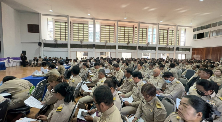 ข้าร่วมประชุมประจำเดือนหัวหน้าส่วนราชการและกำนัน ผู้ใหญ่บ้าน ครั้งทีา 12/2568 ประจำเดือน ธันวาคม 2568 ณ ศาลาประชมคมอำเภอครบุรี จังหวัดนครราชสีมา
