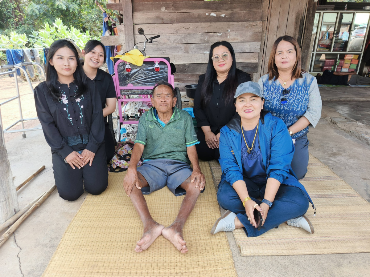 ลงพื้นที่ปรับปรุงห้องน้ำให้แก่ นายมี จับปิดครบุรี 
