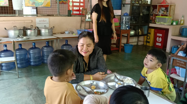 ลงพื้นที่ตรวจเยี่ยมศูนย์พัฒนาเด็กเล็กบ้านไผ่ ตำบลจระเข้หิน อำเภอครบุรี จังหวัดนครราชสีมา