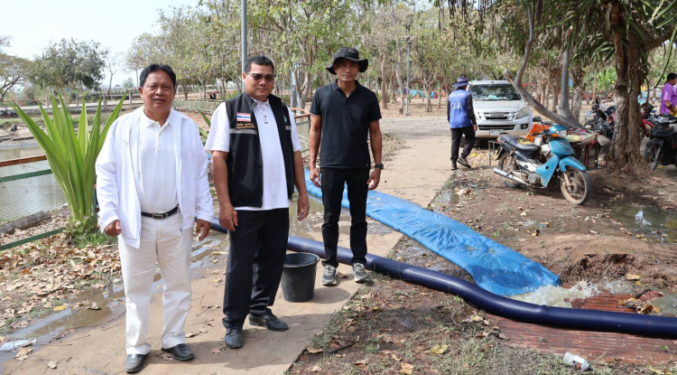 ลงพื้นที่ปรับภูมิทัศน์และแก้ไขปัญหาน้ำเสียบริเวณคลองสวนสาธารณะ หมู่ที่ 3 ตำบลจระเข้หิน อำเภอครบุรี จังหวัดนครราชสีมา